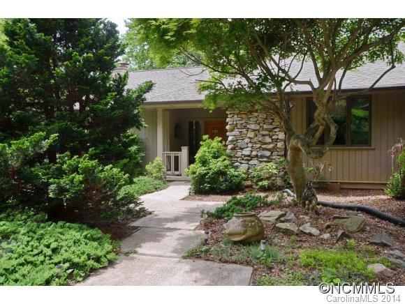 406 Prestwood Lane, Hendersonville, NC 28792