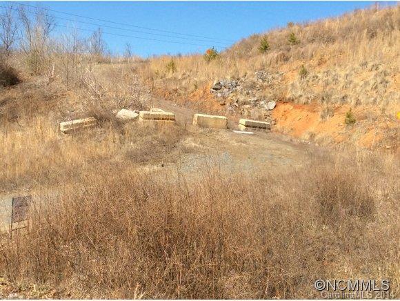 30 Goodman Rd., Woodfin, NC 28804