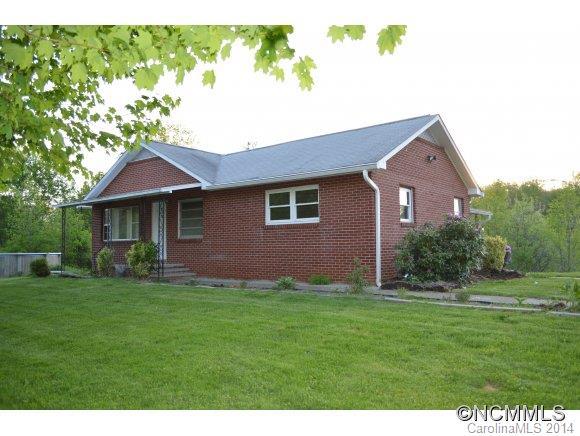 147 Jr Sayles Rd., Waynesville, NC 28716