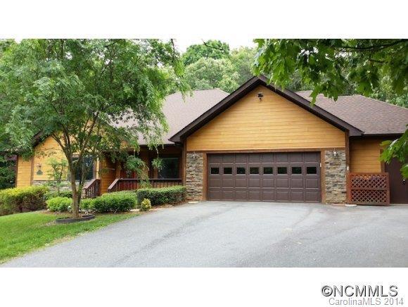 14 Applecross Road, Weaverville, NC 28787