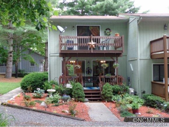 27 Wildflower Lane, Waynesville, NC 28786