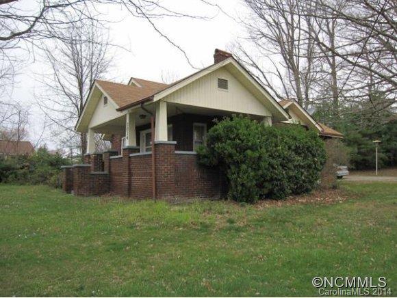 1014 Old Spartanburg Rd., Hendersonville, NC 28792