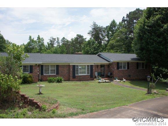 901 Coopers Gap Road, Rutherfordton, NC 28139