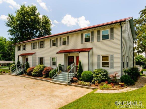 209 Rosscraggon Road, Apt A, Asheville, NC 28803