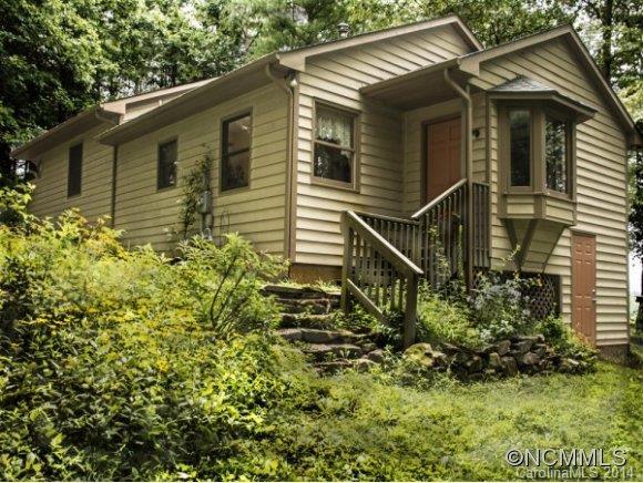 43 Renaissance Place, Leicester, NC 28748