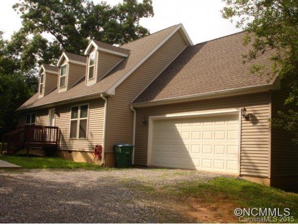 11 Bowling Green Dr, Arden, NC 28704