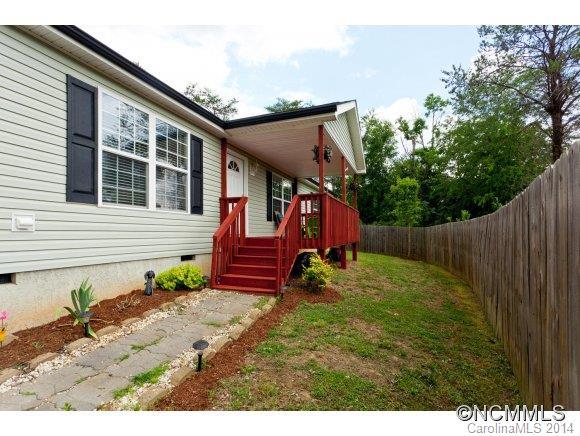 25 Inglescott Way, Alexander, NC 28701