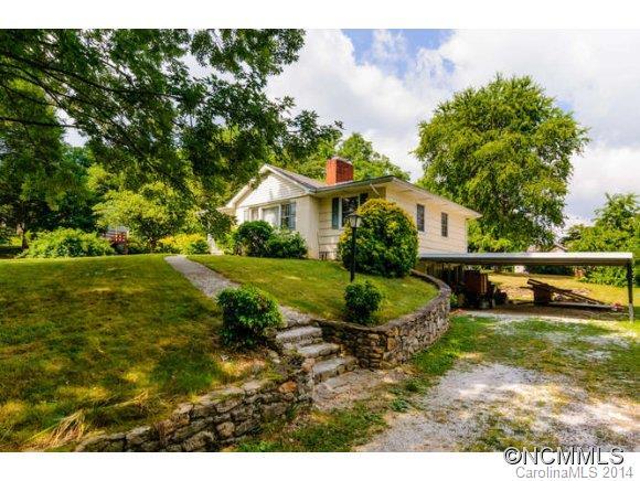 31 S. Bear Creek Rd, Asheville, NC 28806
