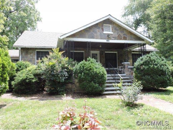 168 Nelson Park Drive, Waynesville, NC 28786