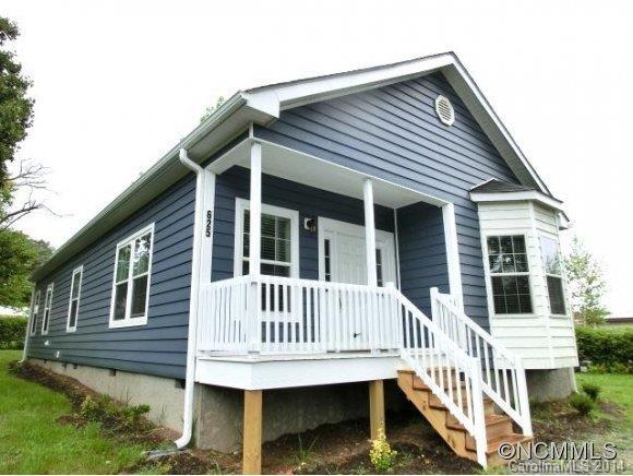 625 Ray Ave, Hendersonville, NC 28792