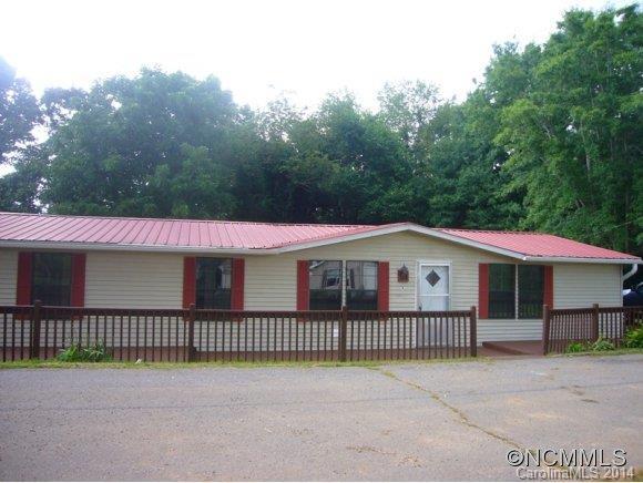 74 Goodman Rd., Asheville, NC 28804