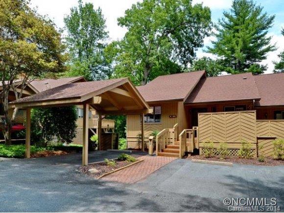 209 White Oak Drive, Hendersonville, NC 28791