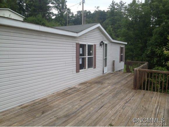 17 Sawmill Rd., Weaverville, NC 28787