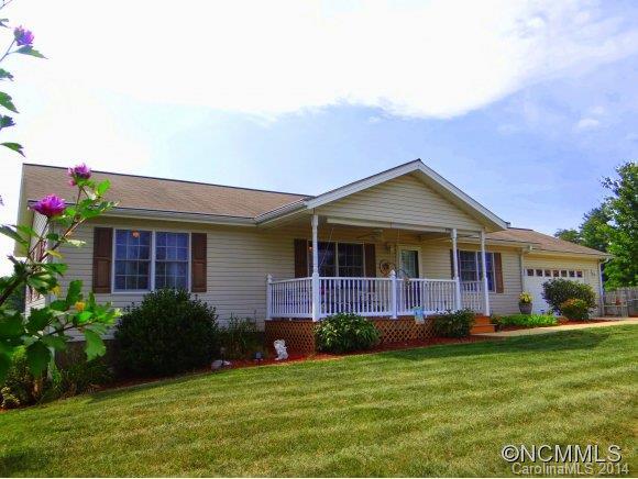 942 New Stock Road, Weaverville, NC 28787