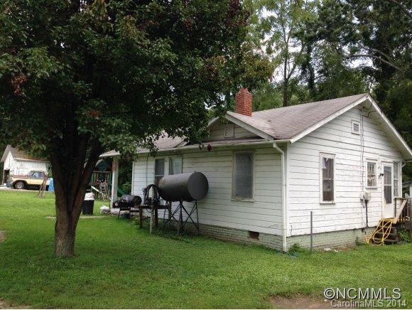 44 North Main St., Canton, NC 28716