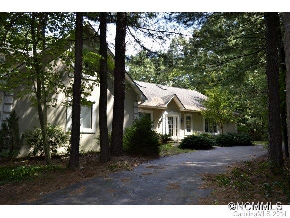 2084 North Rugby Road, Hendersonville, NC 28791