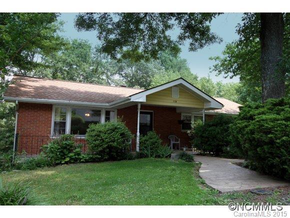 119 Glenwood Road, Hendersonville, NC 28791