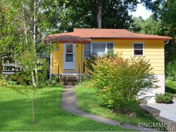 709 Blythe Street, Hendersonville, NC 28791