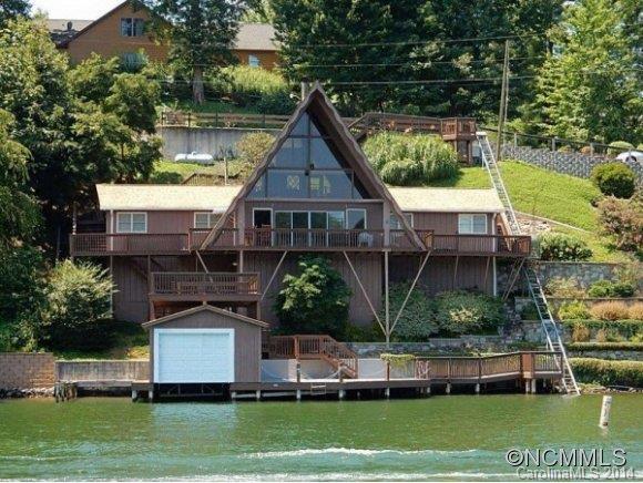 156 Yacht Island Drive, Lake Lure, NC 28746