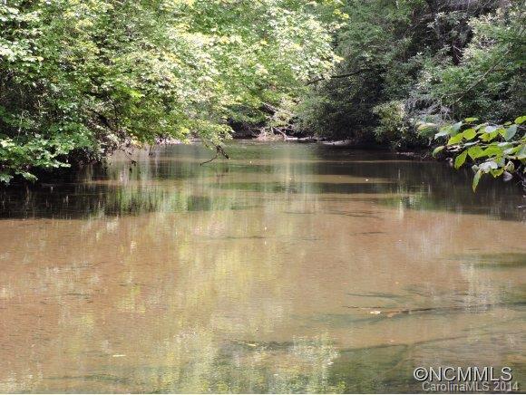 Gurley Rd, Burnsville, NC 28714