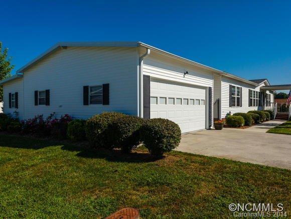 9 N. Marjorie Lane, Hendersonville, NC 28792