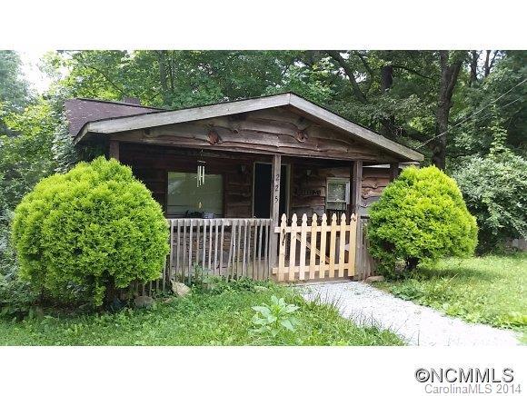 225 Edenburg St, Hendersonville, NC 28791