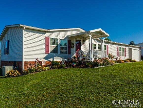 7 N. Marjorie Lane, Hendersonville, NC 28792