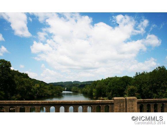 5 Rocky Slope Road, Asheville, NC 28804