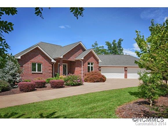 434 Mcowenben Pass, Lake Lure, NC 28746