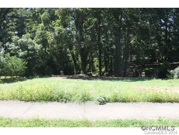 104 Ann Street, Morganton, NC 28655