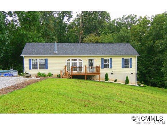 79 Bennison Lane, Hendersonville, NC 28739