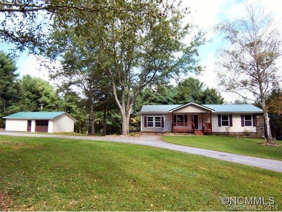 129 School House Road, Mills River, NC 28759