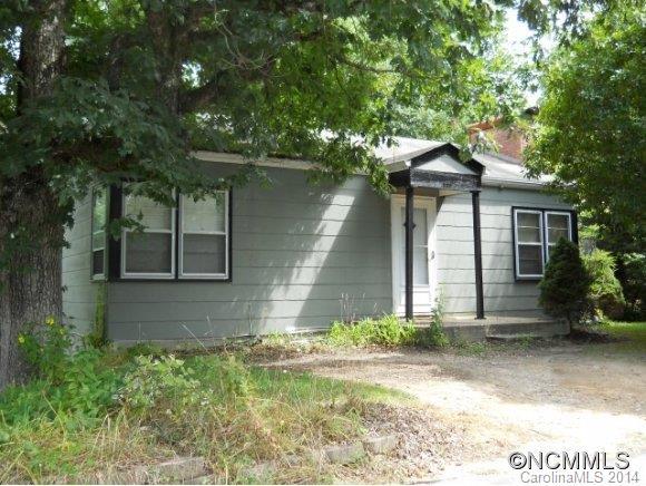 418 Midway St., Hendersonville, NC 28739