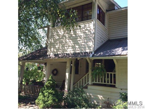 25 North St, Asheville, NC 28801