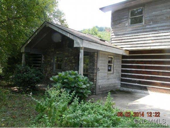 2342 North Fork Right Fork, Black Mountain, NC 28711