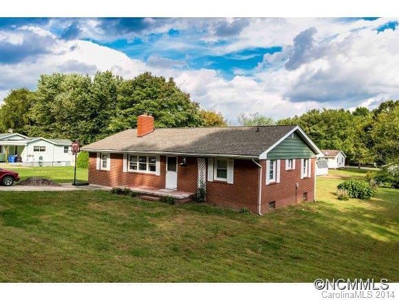 127 Pisgah Dr., Brevard, NC 28712