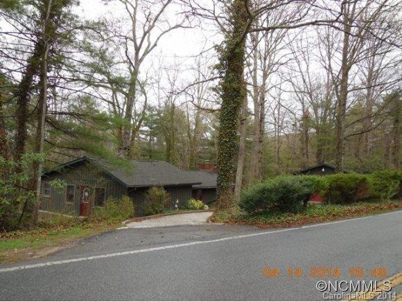 1589 Brookside Camp Rd., Hendersonville, NC 28792