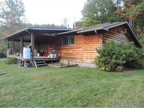 118 Blue Grass Lane, Burnsville, NC 28714