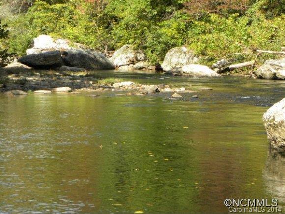 1152 Blue Rock Rd., Burnsville, NC 28714