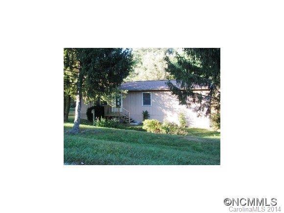 74 Riannon Ln., Hendersonville, NC 28791