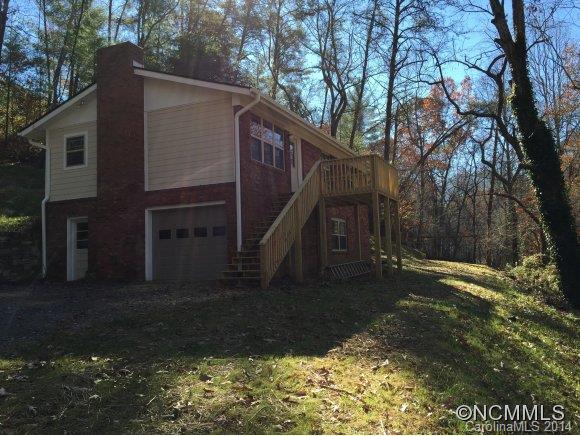 21 Bluff Cove Rd., Weaverville, NC 28787