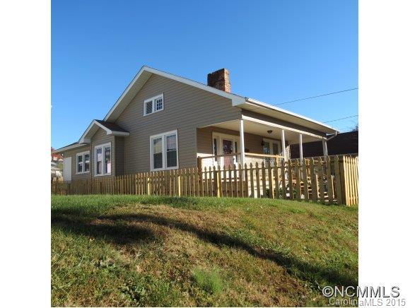 22 Hanover St., Asheville, NC 28806