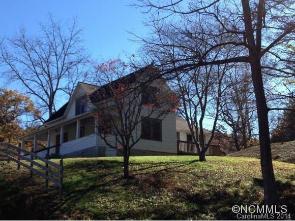 272 Hall Town Road, Sylva, NC 28779