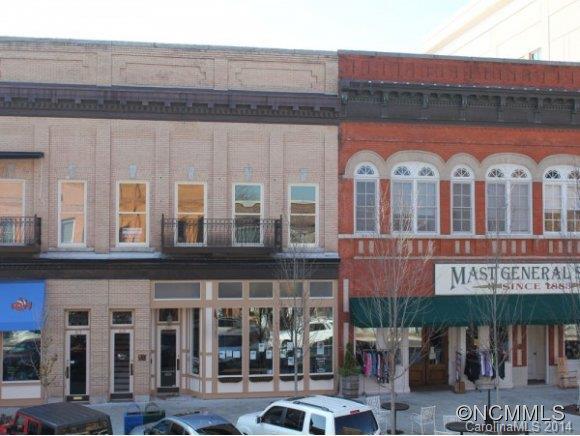515 N. Main Street, Hendersonville, NC 28792