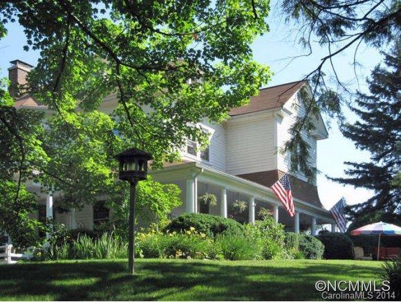 274 South Main, Waynesville, NC 28786