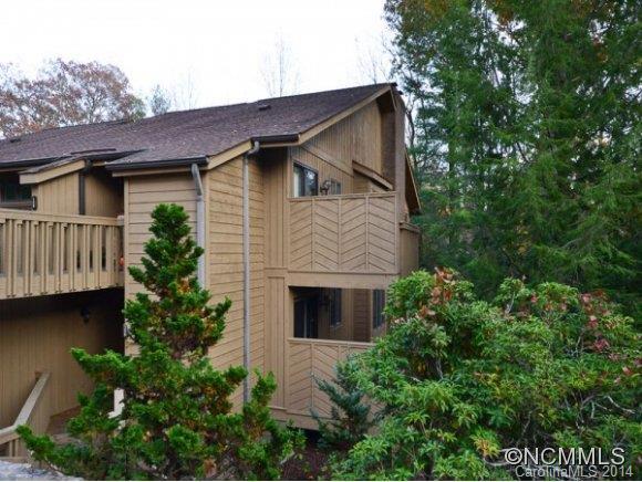 306 Live Oak Lane, Hendersonville, NC 28791