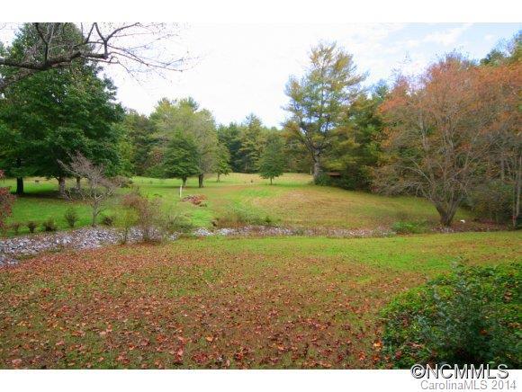 114 Clear Stone Road, Hendersonville, NC 28792