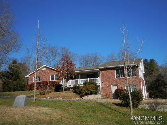 226 Brown Rd., Hendersonville, NC 28791