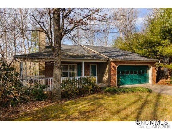 33 Foxberry Drive, Arden, NC 28704