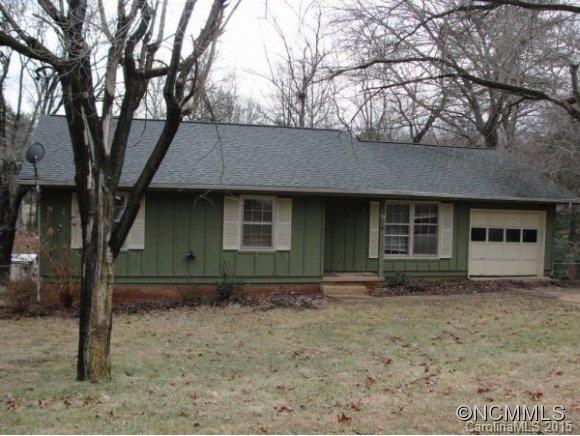 10 Fieldcrest Dr., Candler, NC 28715